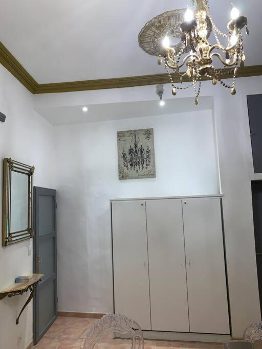 Magnifique Appartement Plein Coeur Avignon Intra-Muros Eksteriør billede